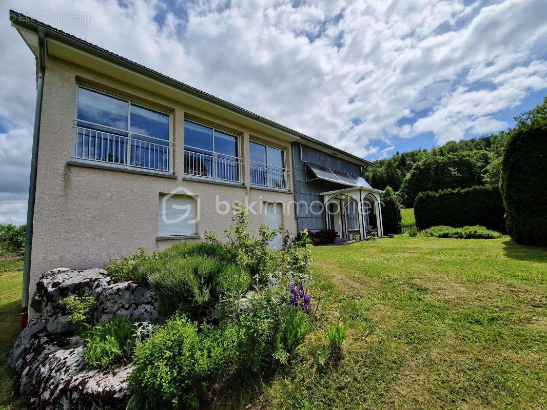 Maison à LES ROUSSES