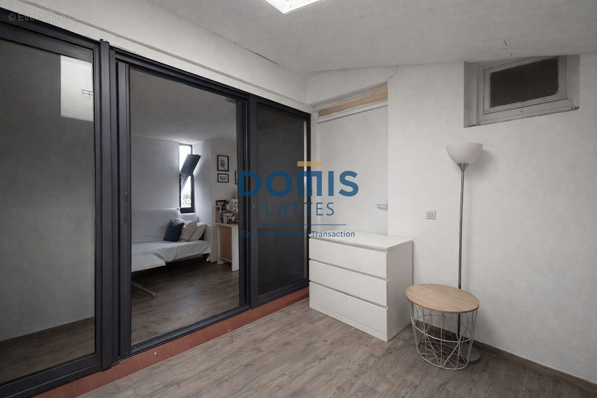 Appartement à MAUGUIO