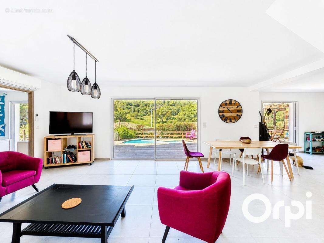 Maison à PORTO-VECCHIO
