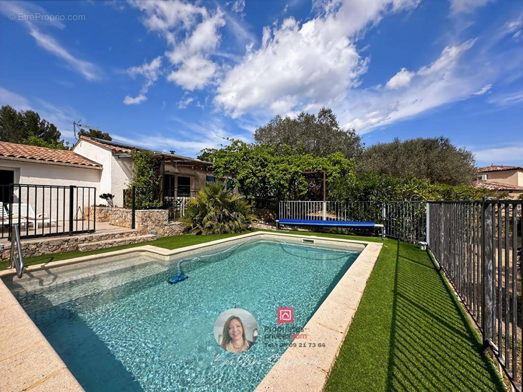 Maison plain-pied -  piscine - 1500 m2 de terrain - photo 1