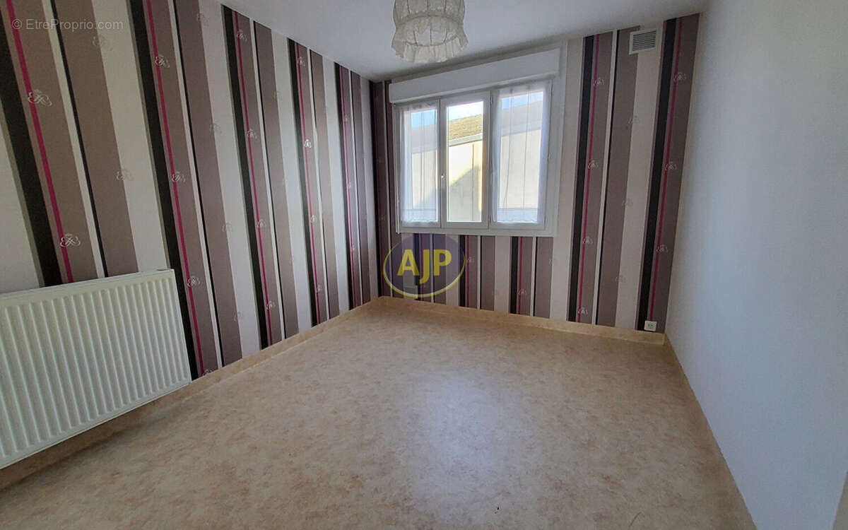 Appartement Pontivy  87.4 m² - photo 6