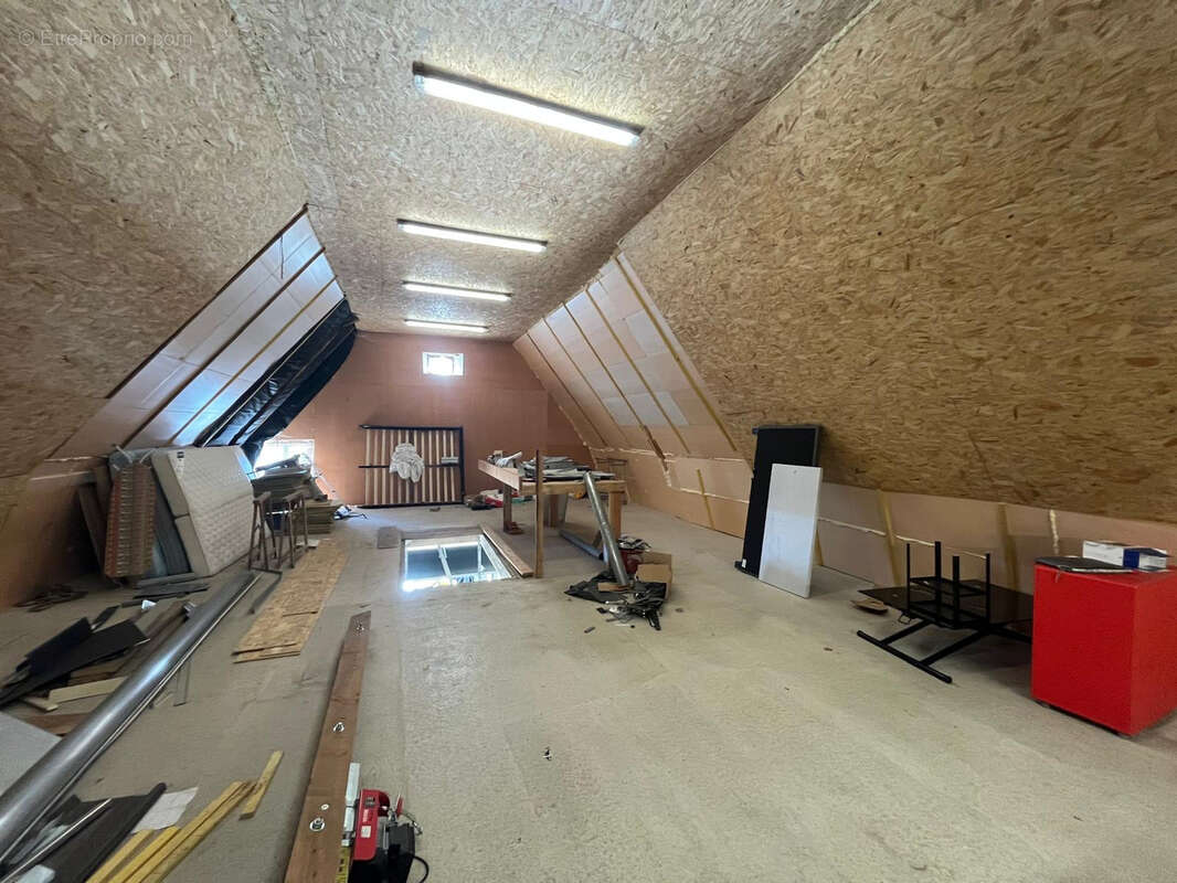 Maison à LAQUEUILLE