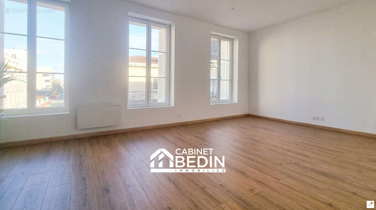 Appartement à BORDEAUX