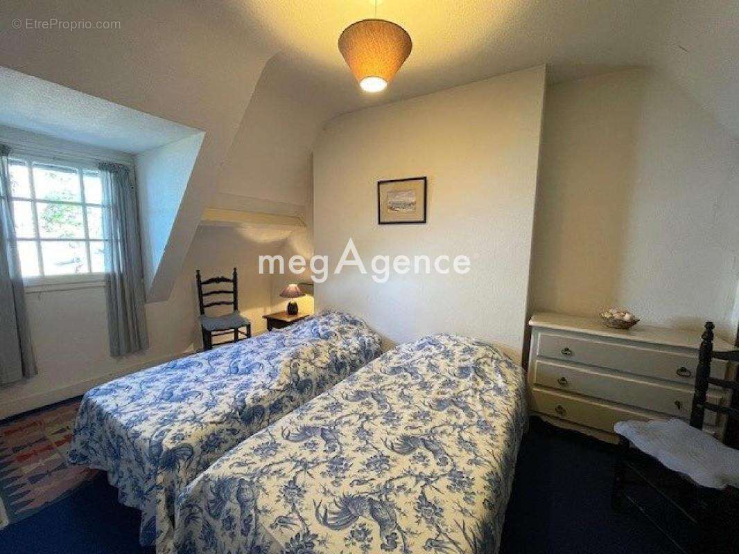 Maison à LARMOR-BADEN