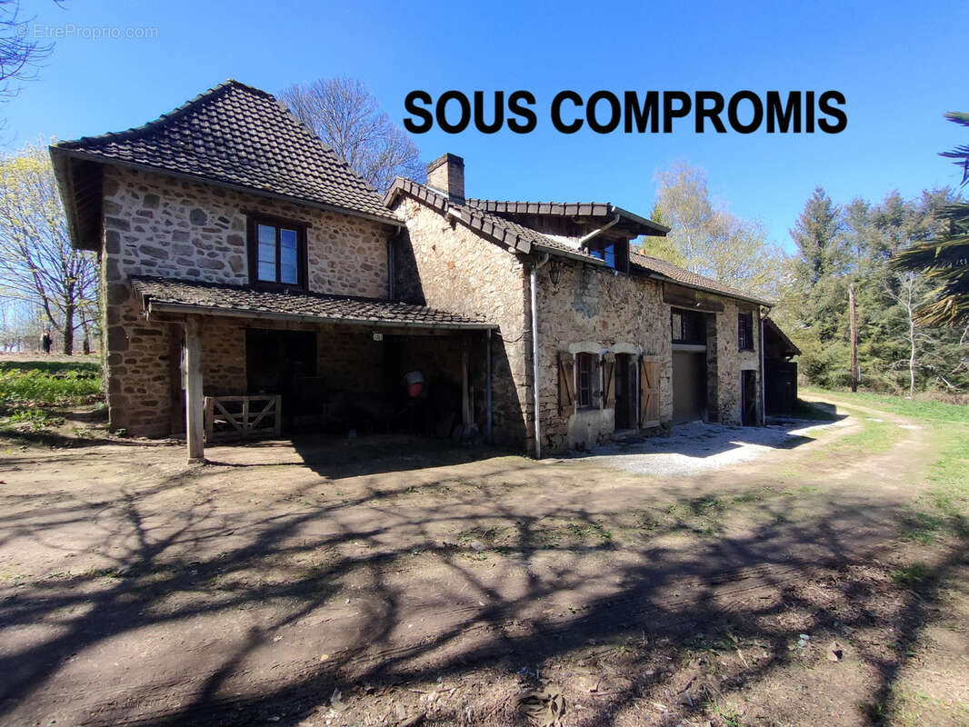 Maison à BUSSIERE-GALANT