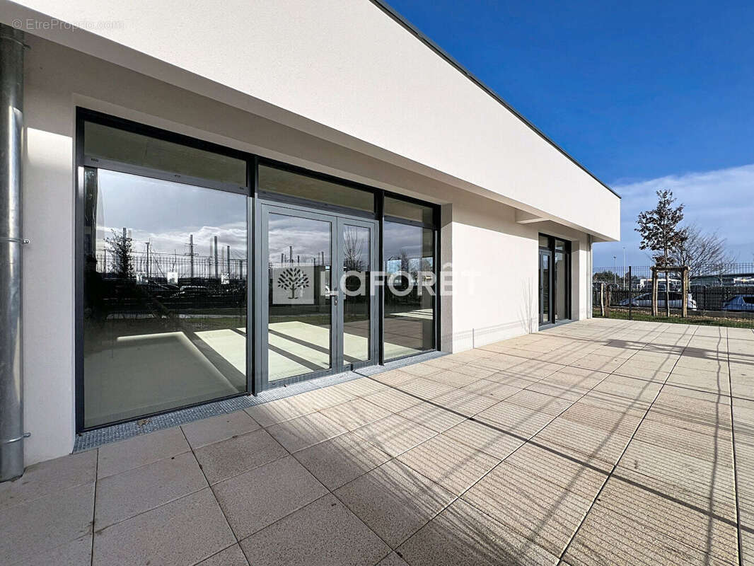 Local commercial ou professionnel 345 m² - ANGERS - photo 7