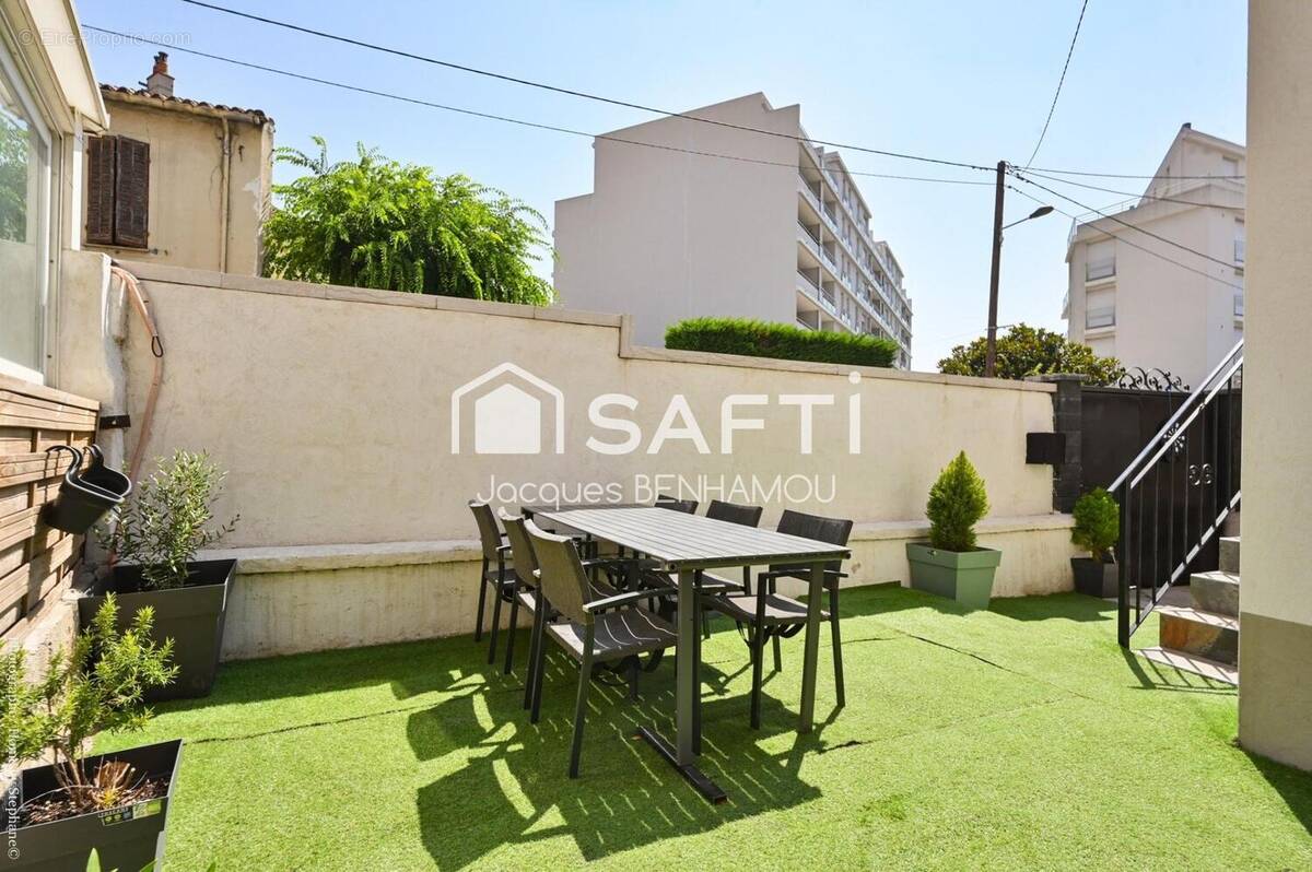 Photo 1 - Maison à MARSEILLE-13E