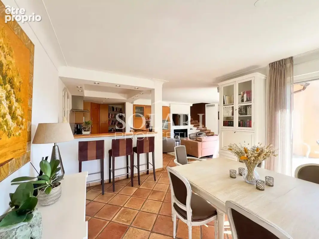 Villa de 221 m² avec piscine et vue Mer - photo 13