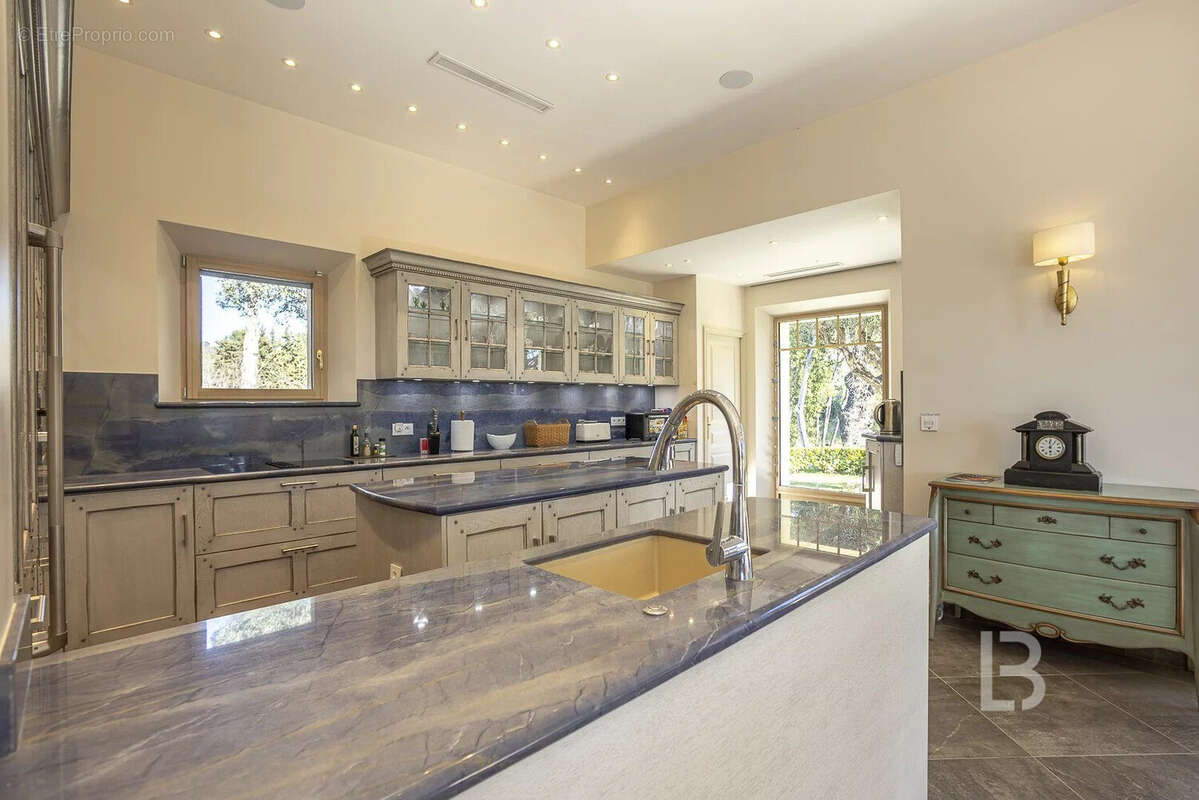 Maison à MOUANS-SARTOUX