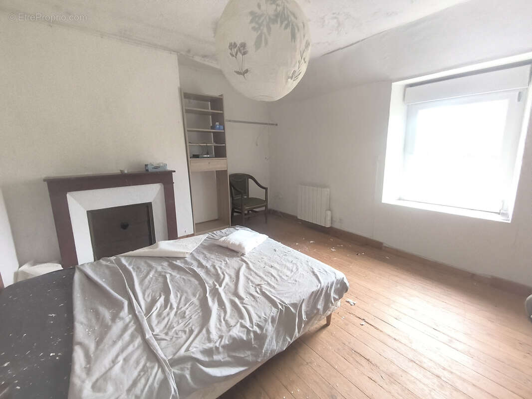 Maison à LA COLOMBE