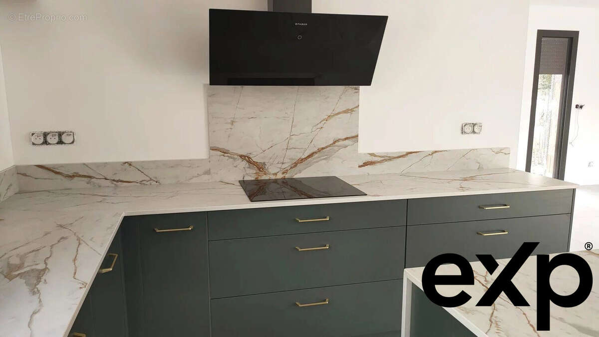 Maison à MOLIETS-ET-MAA