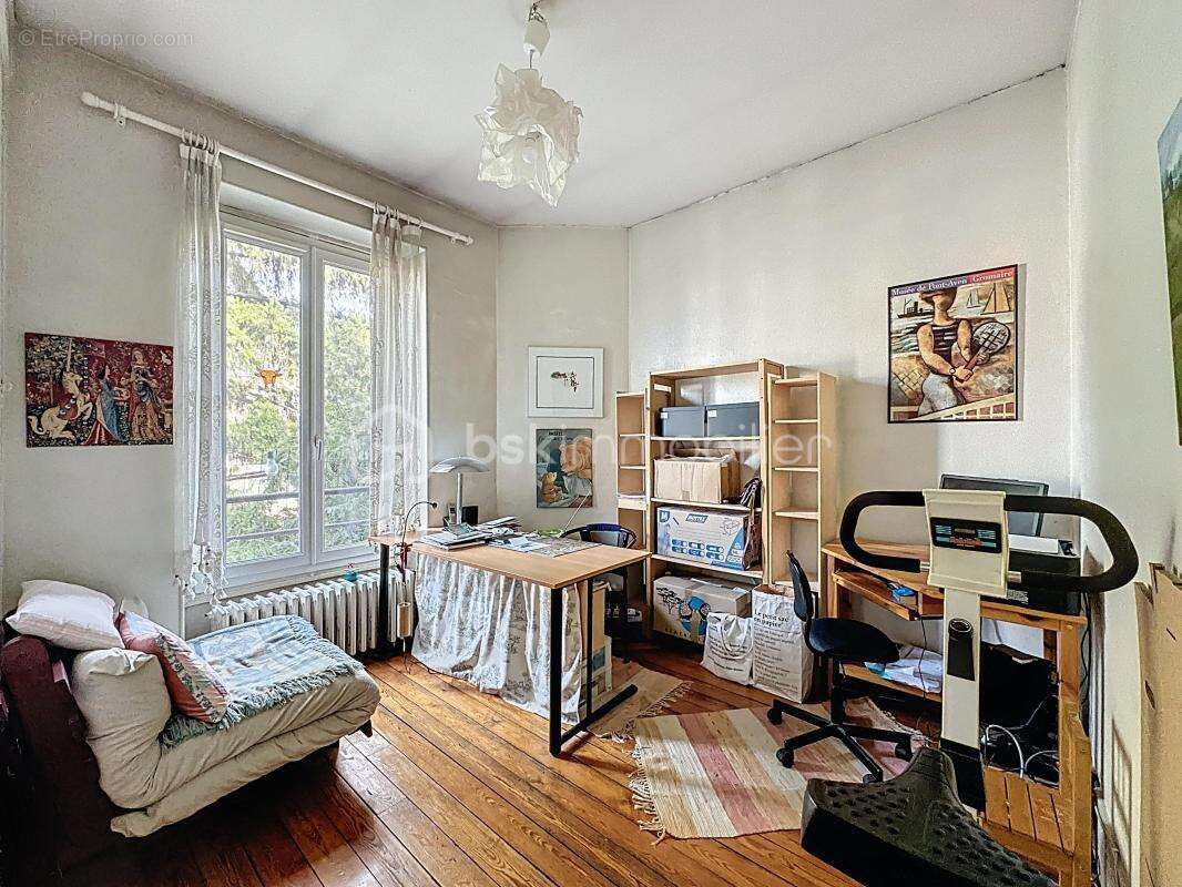 Maison à CORBEIL-ESSONNES