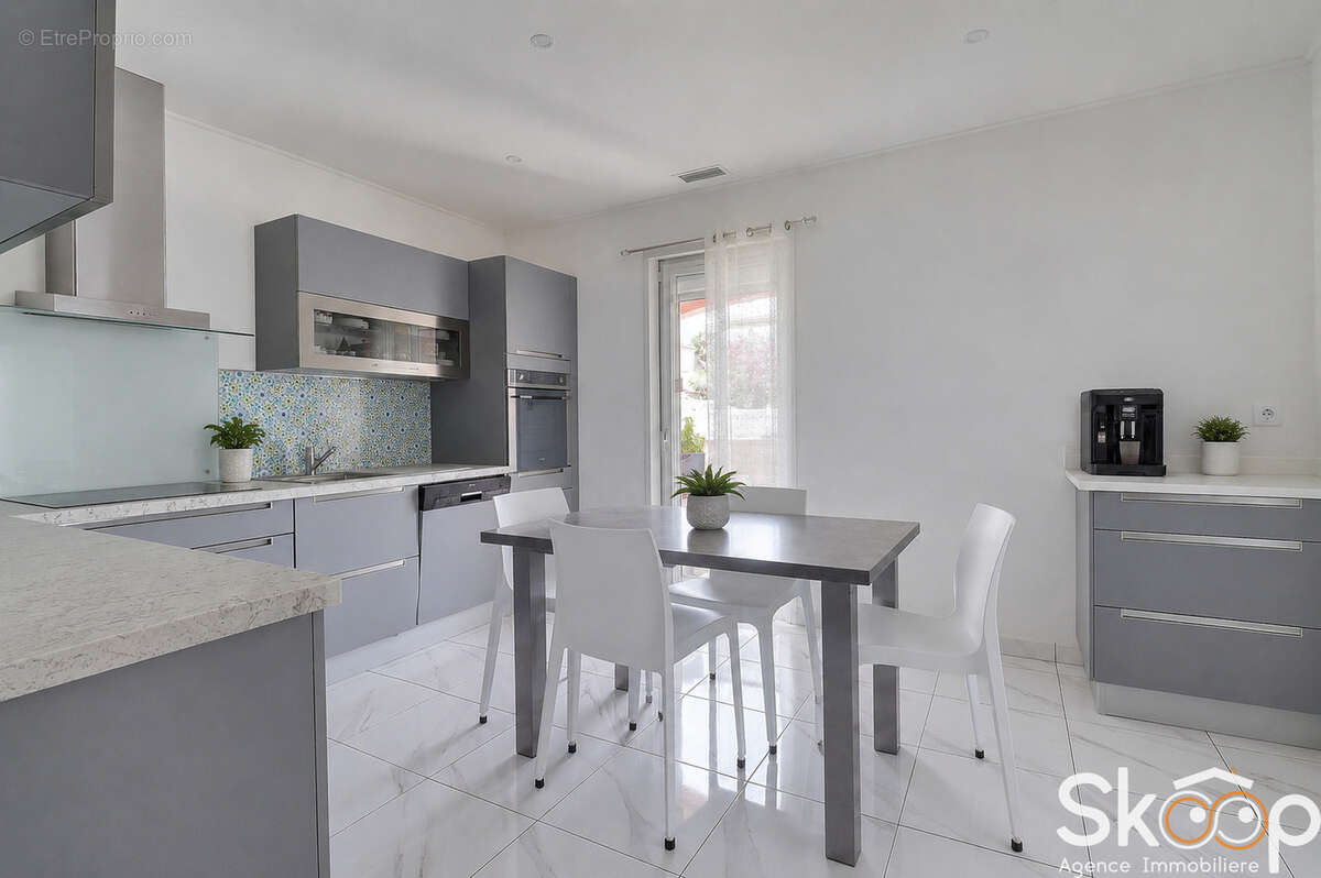 Vente maison plain pied  4 pièces poussan (34560) - photo 4