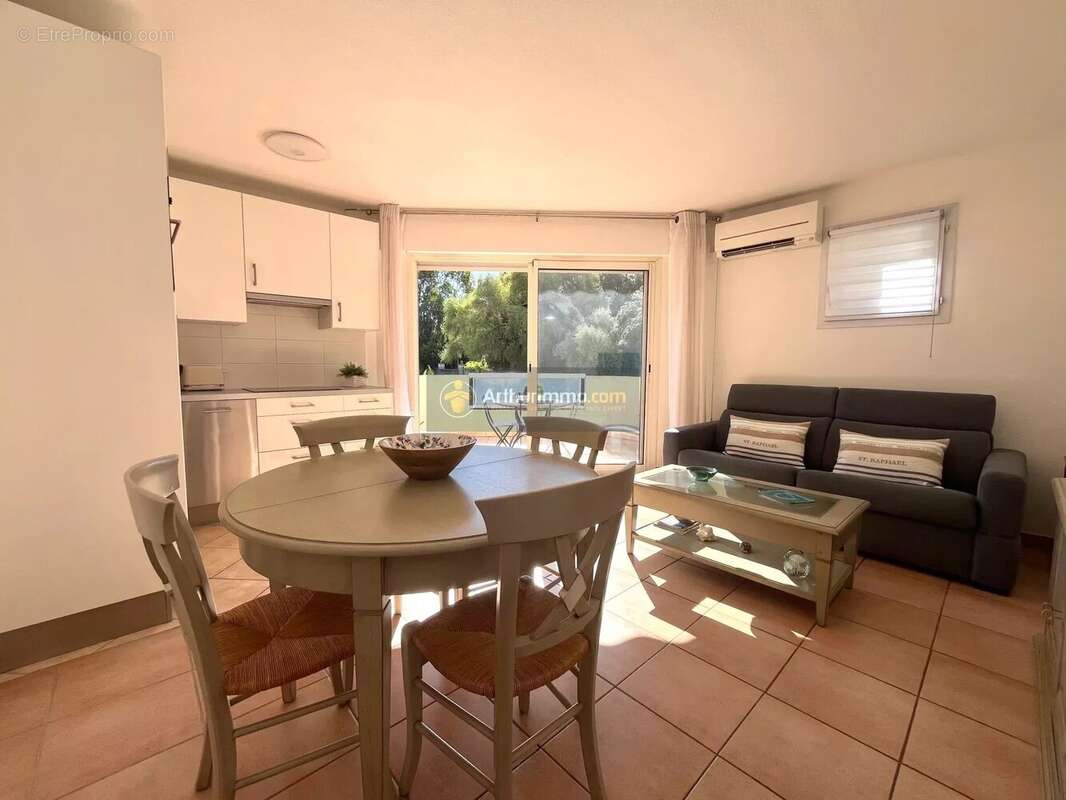 Appartement à SAINT-RAPHAEL