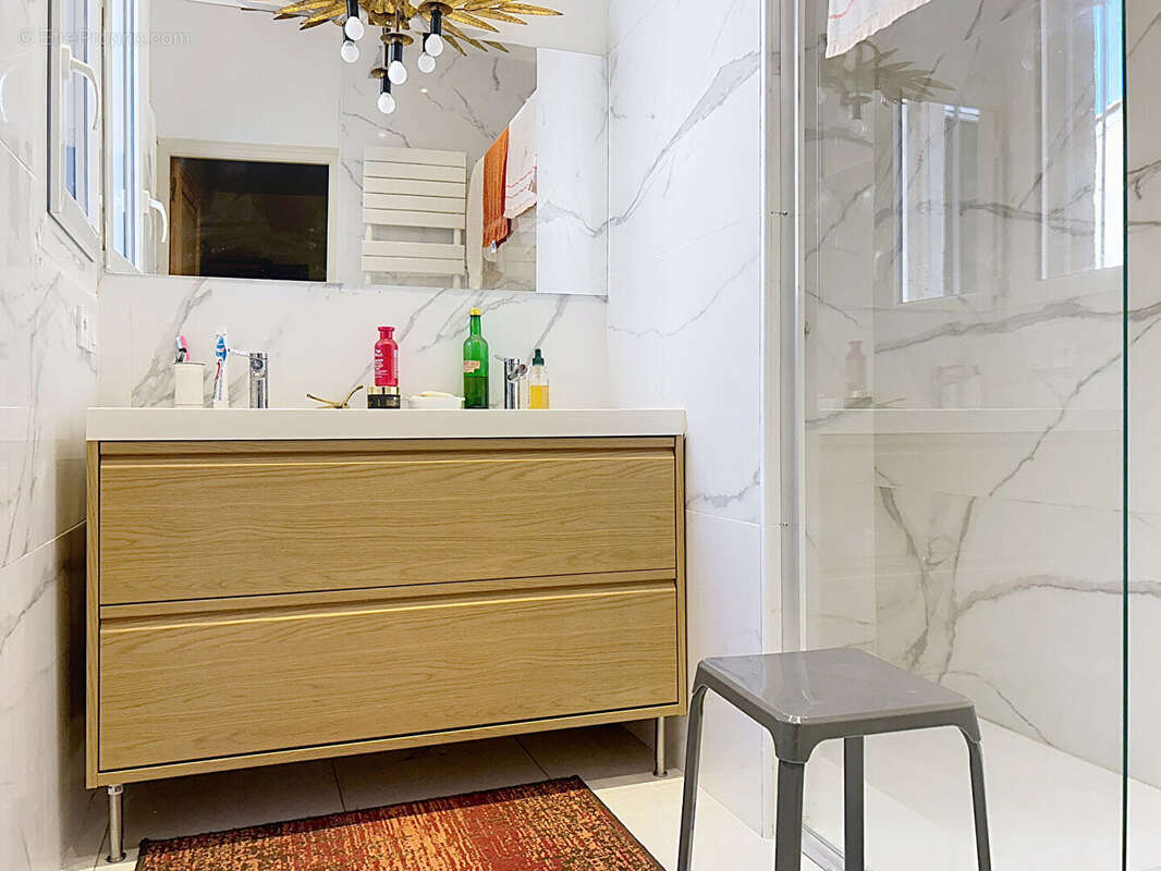 Maison à VILLENEUVE-LES-AVIGNON