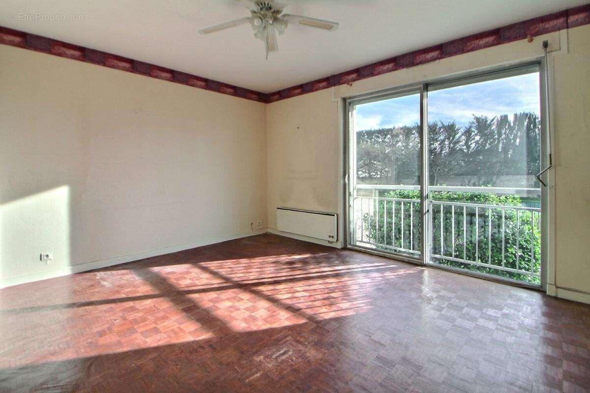 Appartement à RIORGES