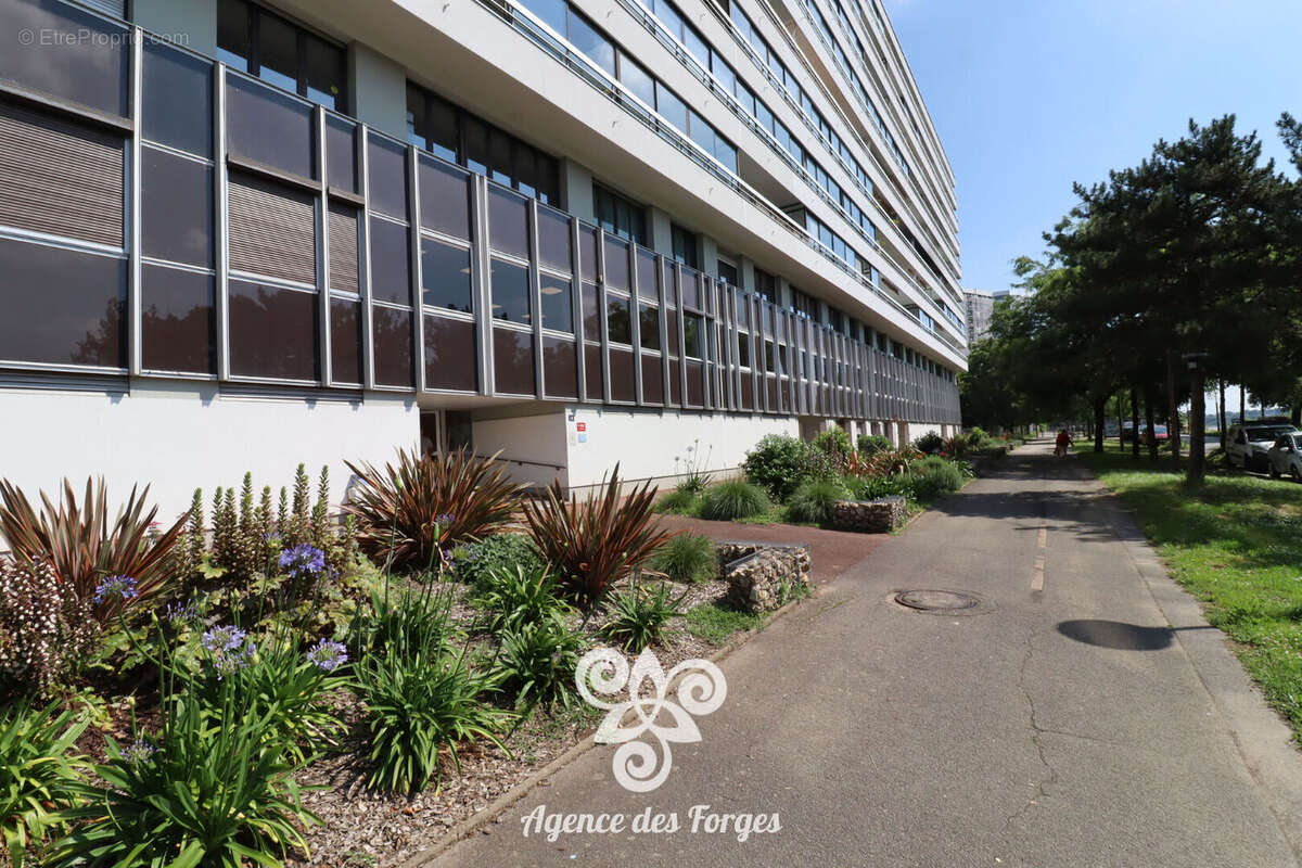 Bureaux - Nantes secteur Mangin-Beaulieu - 103.47 m² - photo 10
