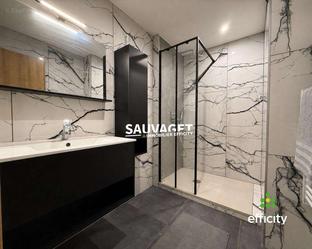 Appartement à ANNEMASSE