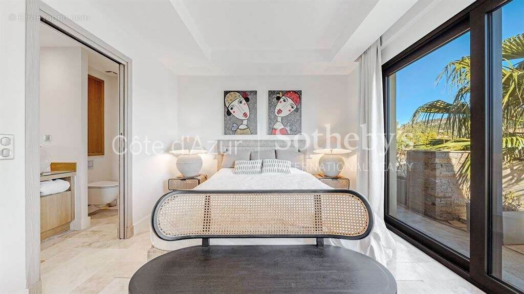 Appartement à LES ISSAMBRES