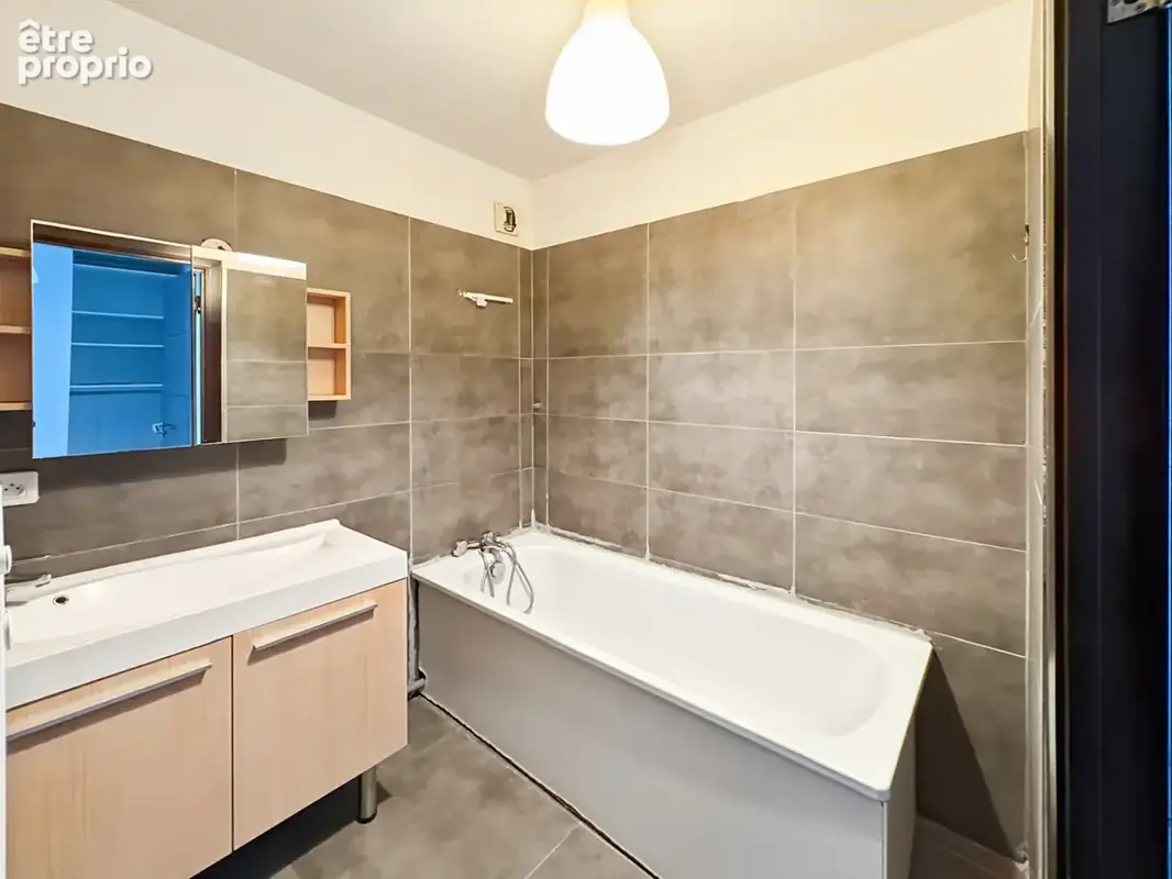 Appartement Marseille 4 pièces - photo 6