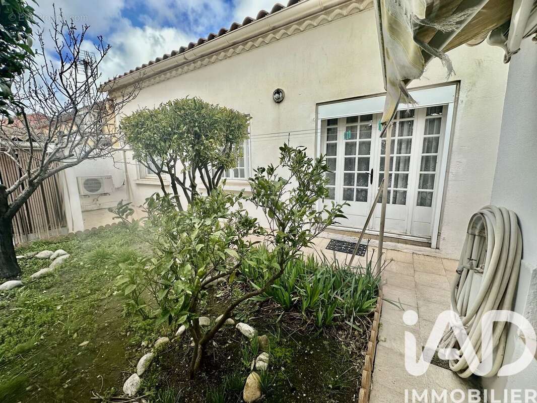 Photo 2 - Maison à PORT-LA-NOUVELLE