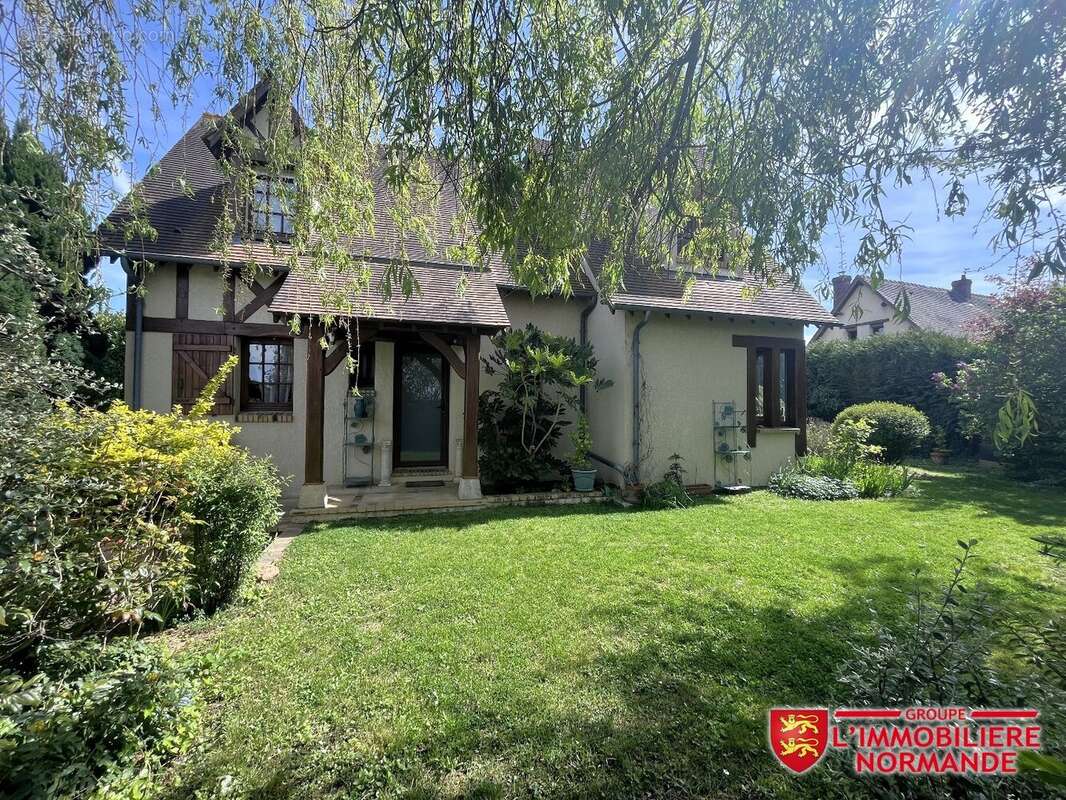 Maison à PACY-SUR-EURE