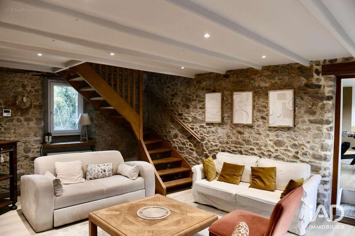 Photo 3 - Maison à TOURVILLE-SUR-SIENNE
