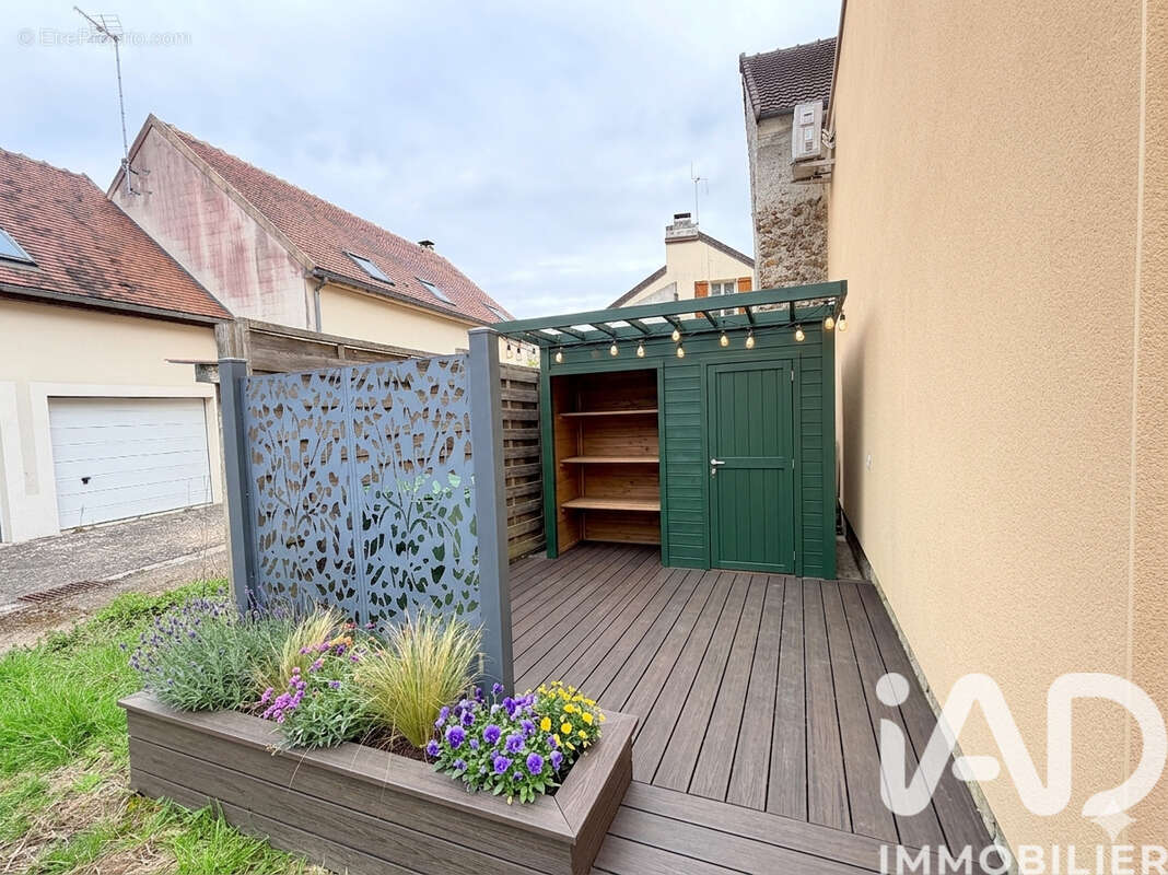 Photo 5 - Maison à SAINT-JEAN-LES-DEUX-JUMEAUX