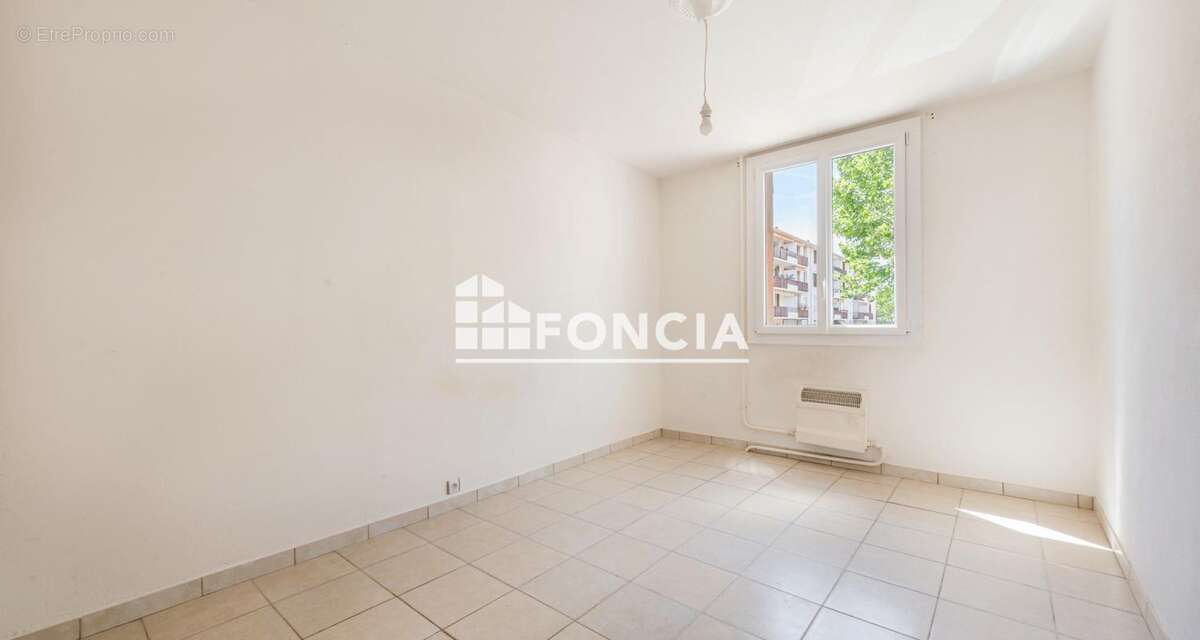 Appartement à SALON-DE-PROVENCE