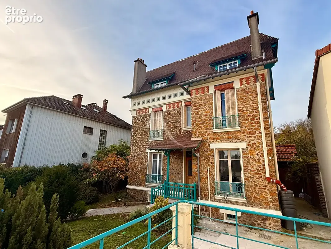 Maison à ROSNY-SOUS-BOIS