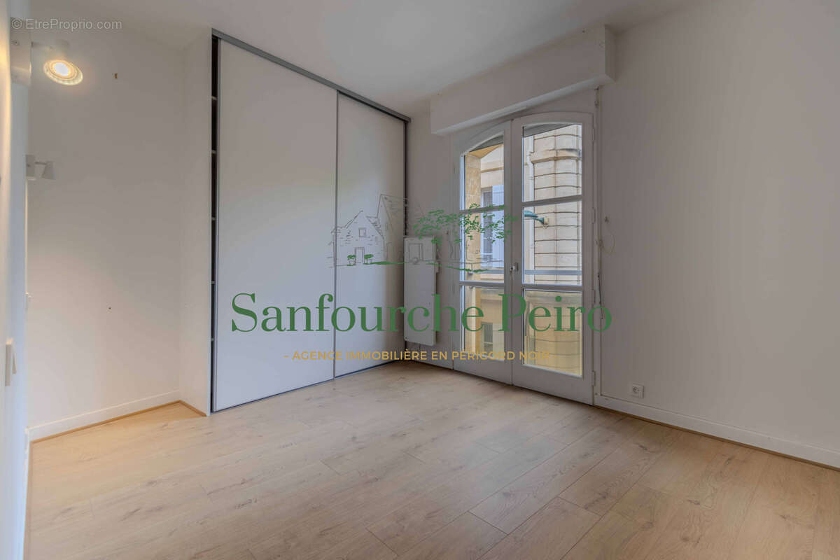 Appartement à SARLAT-LA-CANEDA