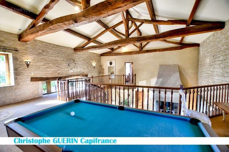 Maison à CHAMPNIERS