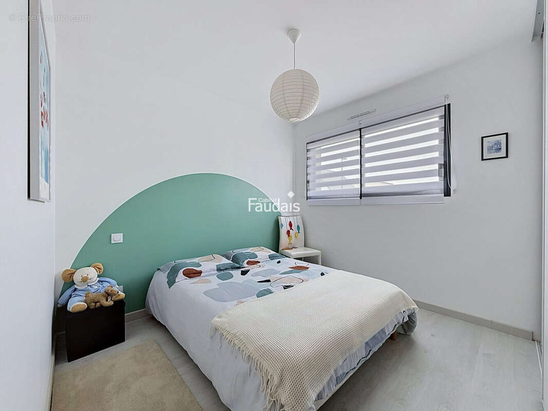 Maison 70 m² à Saint-Lo  - photo 7