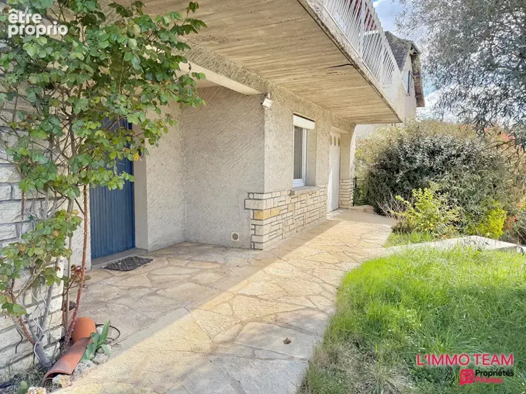 Maison 4 chambres sur 500 m² de terrain proche centre ville de Cahors - photo 2