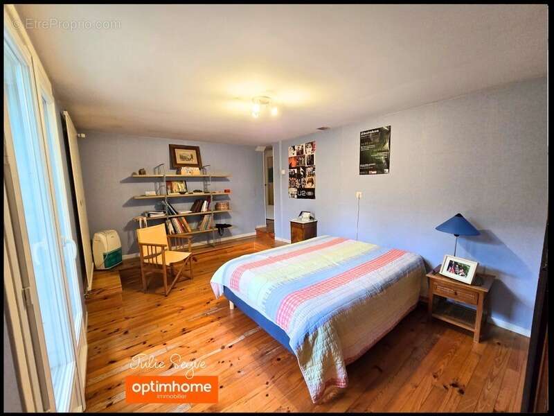 Maison à SAINT-GENIS-POUILLY