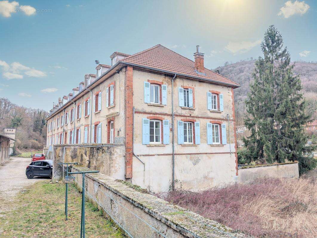 Appartement à CHARAVINES