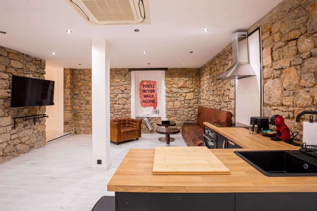 Appartement  3 pièces, 87 m2 à 200 m des plages / Cannes Palm Beach - photo 3