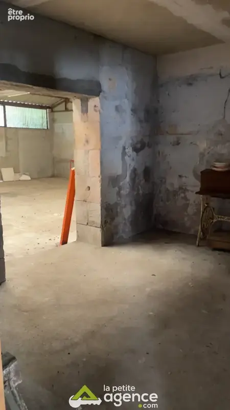 Maison 4 pièces 95 m² à vendre à Sancoins (18600) - photo 15