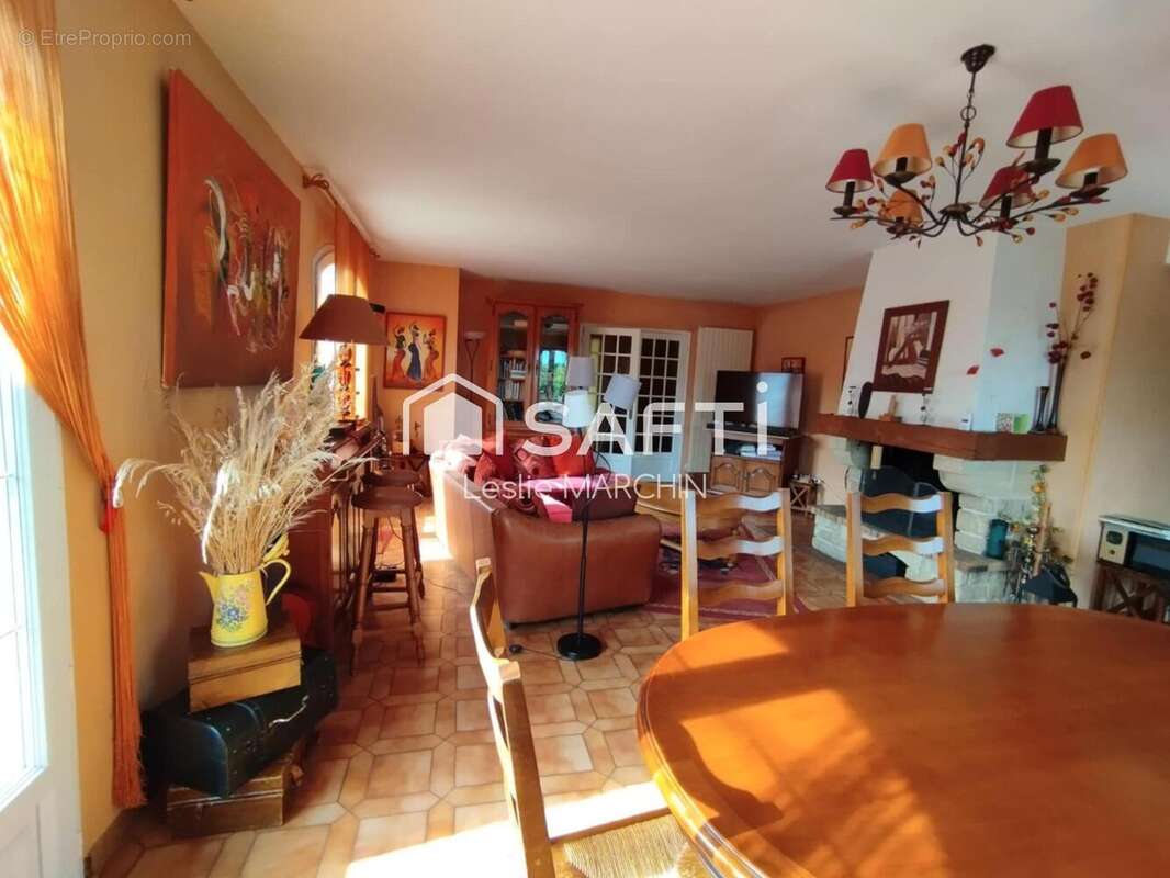 Photo 2 - Maison à VARENNES-SUR-SEINE