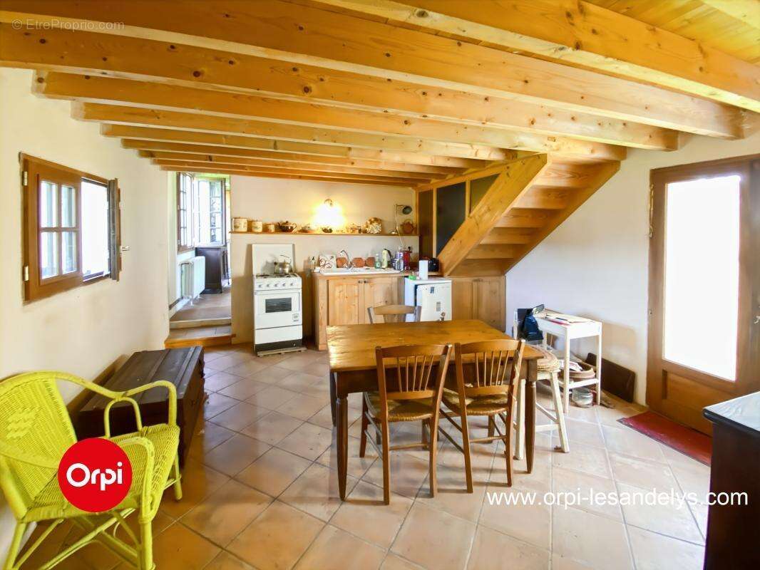 Maison ancienne  3 chambres - Proche Les Andelys - photo 4
