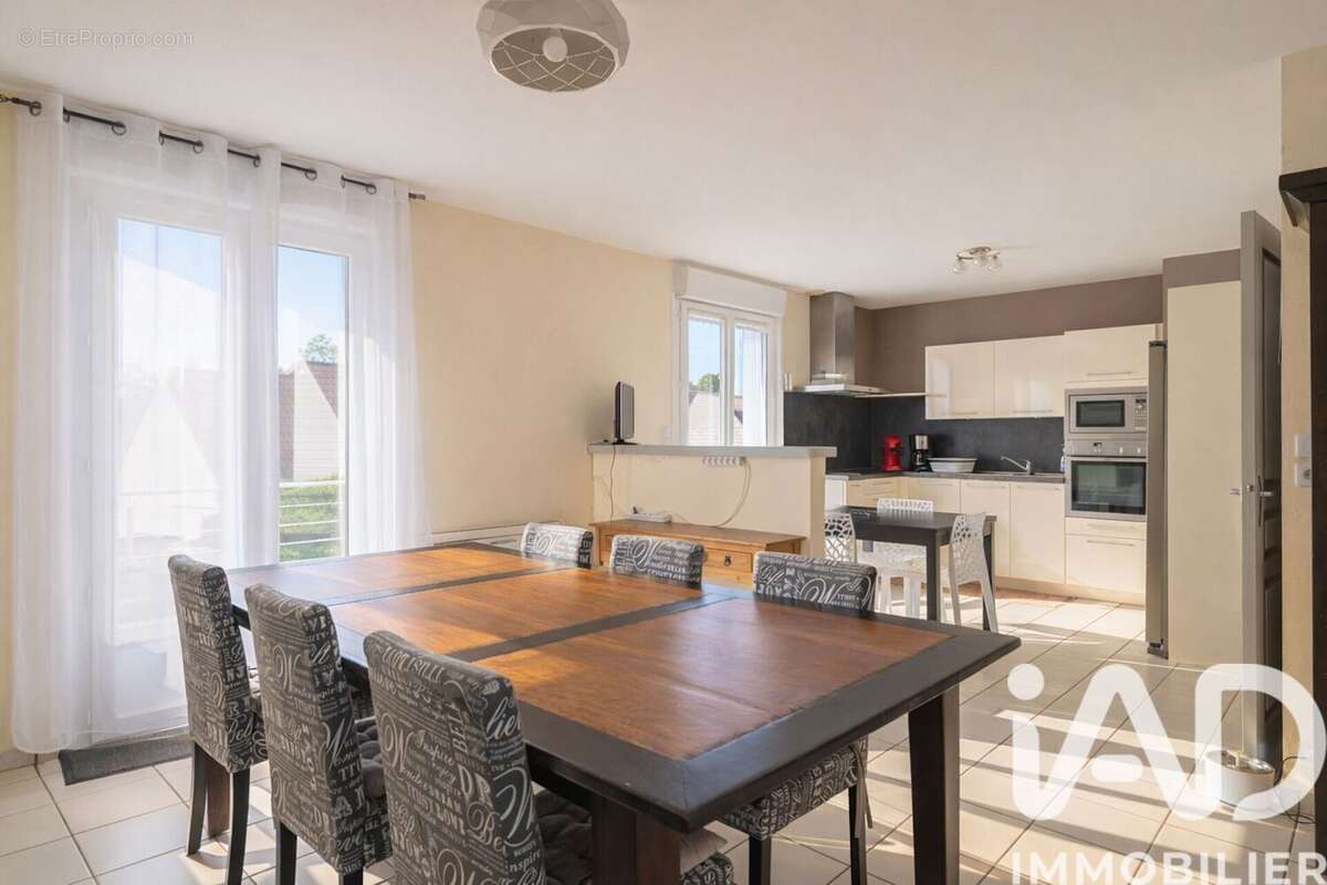 Maison 161 m² à Le Mans  - photo 5