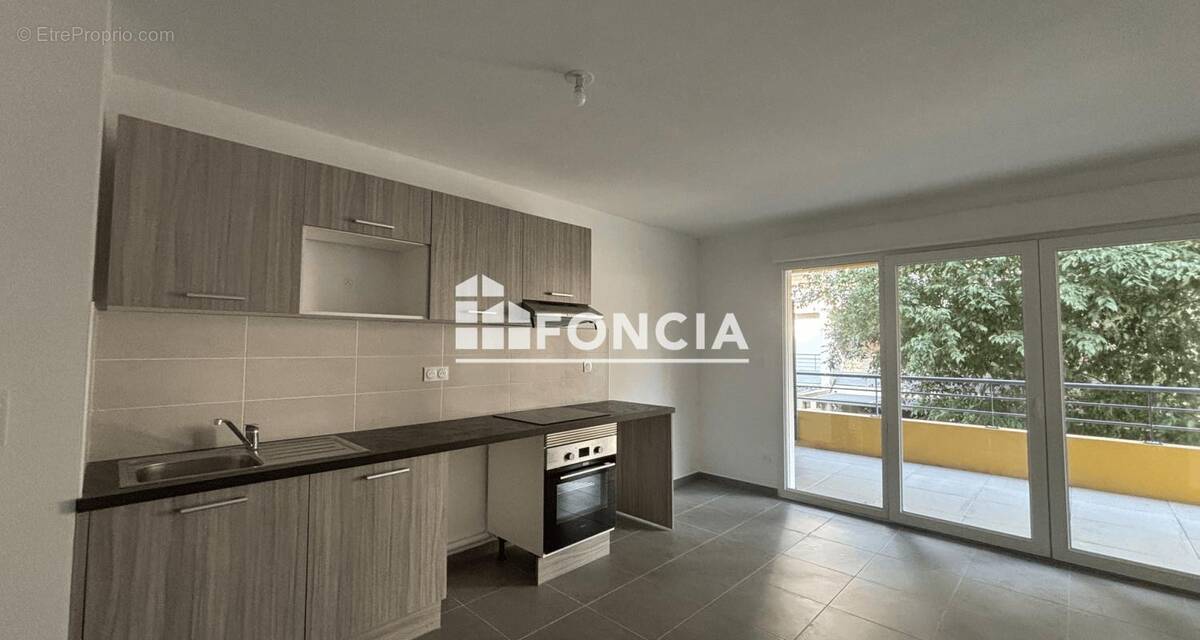 Appartement à ARLES