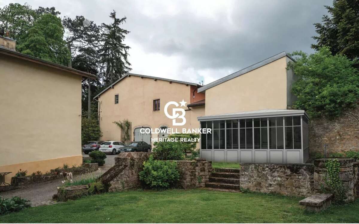 Maison à CURIS-AU-MONT-D'OR