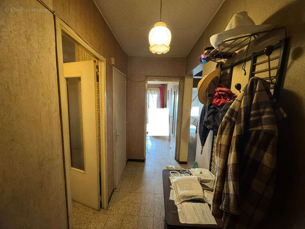 Appartement à MARSEILLE-11E