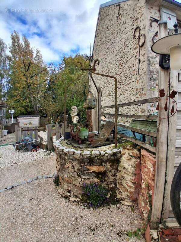 Grande maison de famille sur un joli terrain de 1500 m2 ! - photo 6