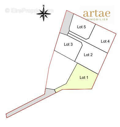 Terrain à SAINT-LYS