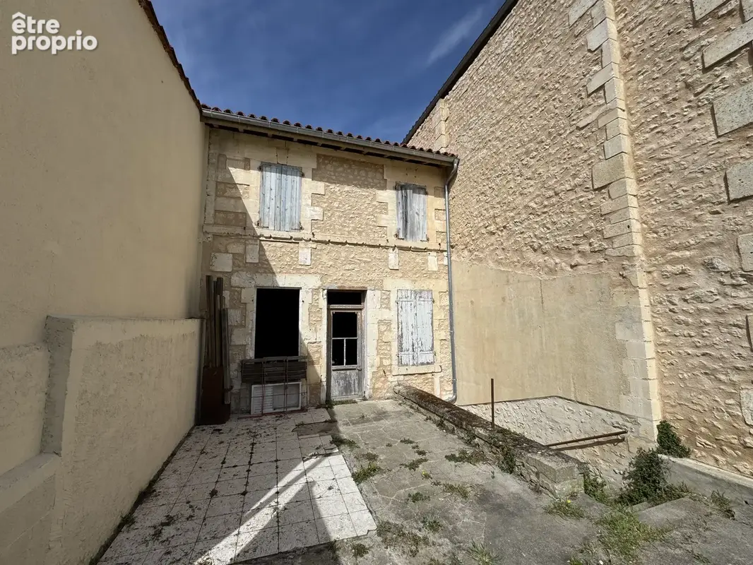 Maison 4 pièces 140 m² à vendre à Barbezieux-Saint-Hilaire (16300) - photo 112