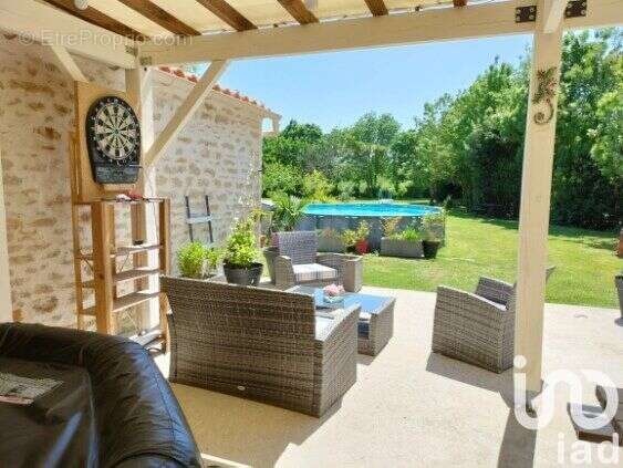 Photo 2 - Maison à LA TAILLEE