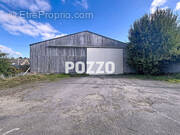 Commerce à NOTRE-DAME-DU-TOUCHET