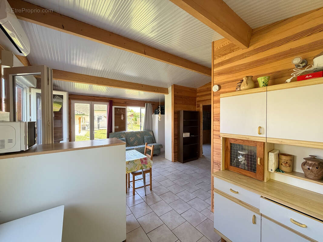 Maison à LIT-ET-MIXE